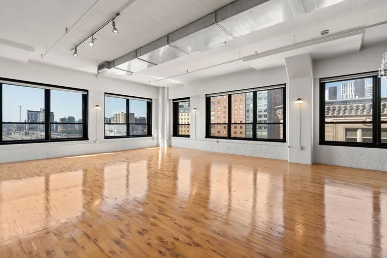 New York City Real Estate | View 210 Lincoln Street, 601 | Listing | View 4