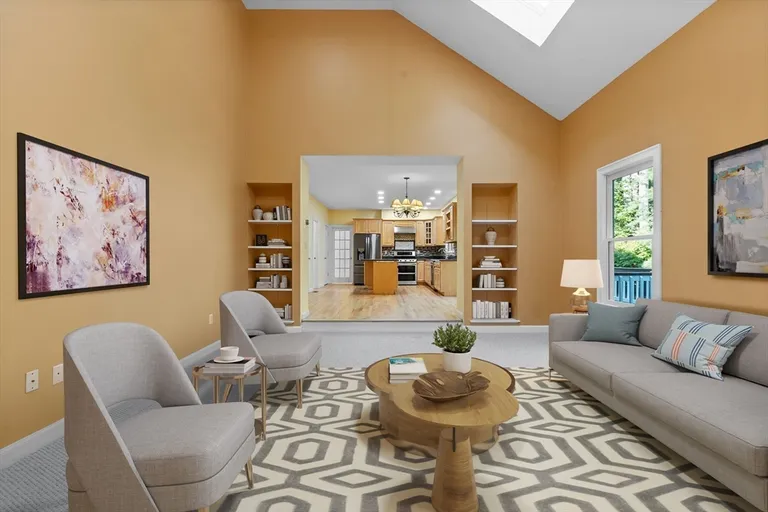 10 Walnut St 10, Acton, MA 01720 Property for sale