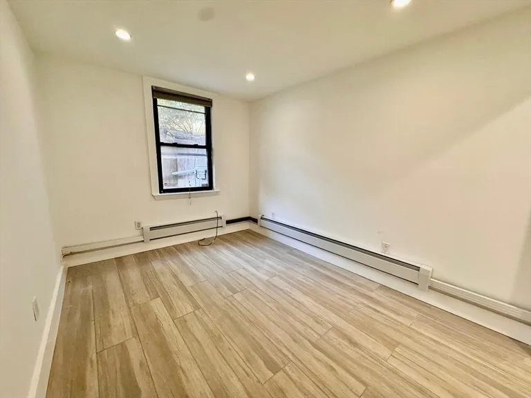 New York City Real Estate | View 153 Warren, B | Listing | View 13