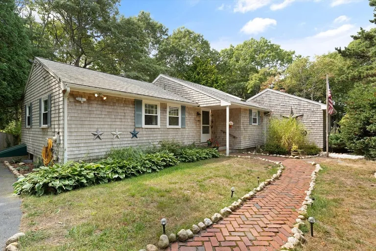 130 Portside Circle, Falmouth, MA 02536 Property for sale