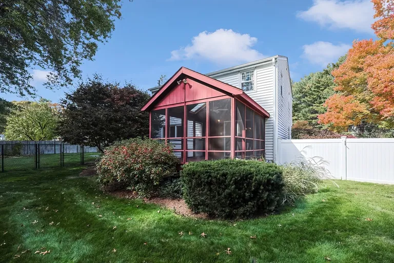 8 Upton Road, Framingham, MA 01701 Property for sale