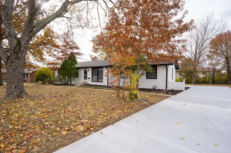 105 Southern Trce, Hendersonville, TN 37075 Property for sale