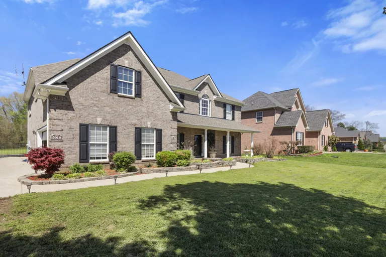 5018 Stonewood Dr, Smyrna, TN 37167 Property for sale