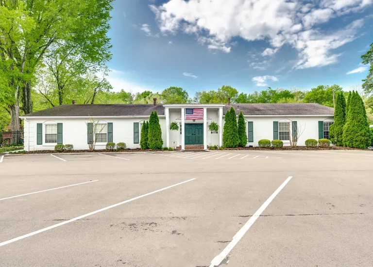 1916 Harpeth River Dr, Brentwood, TN 37027 Property for sale