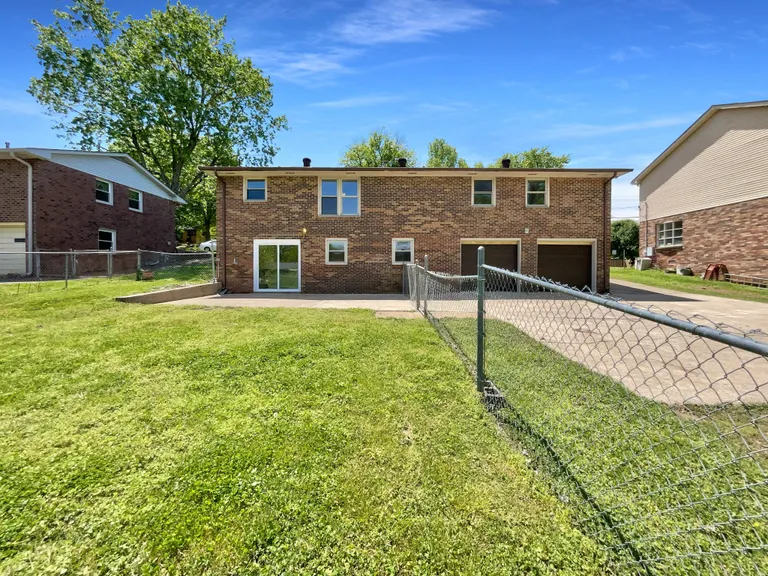 1245 N Graycroft Ave, Madison, TN 37115 Property for sale