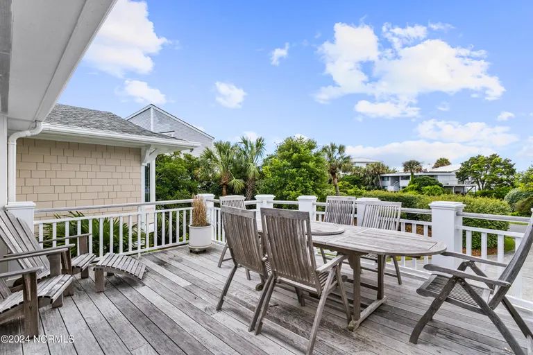 Wilmington, NC Real Estate | View 10 Sandy | Listing | View 18