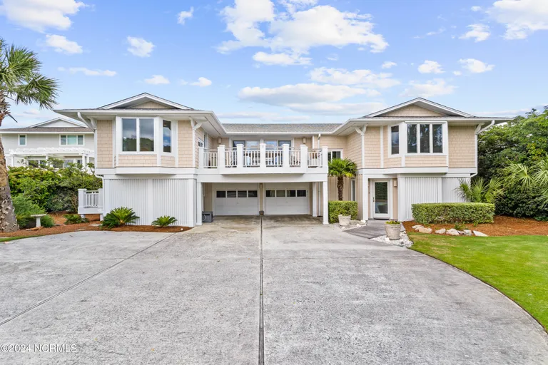 Wilmington, NC Real Estate | View 10 Sandy | 3 Beds, 3 Baths | View 1
