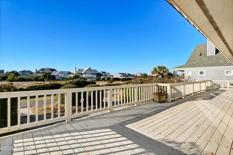 Wilmington, NC Real Estate | View 138 Beach | Listing | View 44