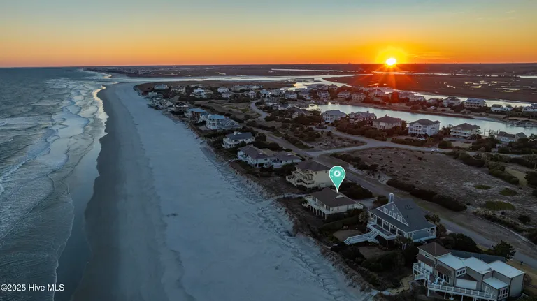 Wilmington, NC Real Estate | View 138 Beach | Listing | View 73