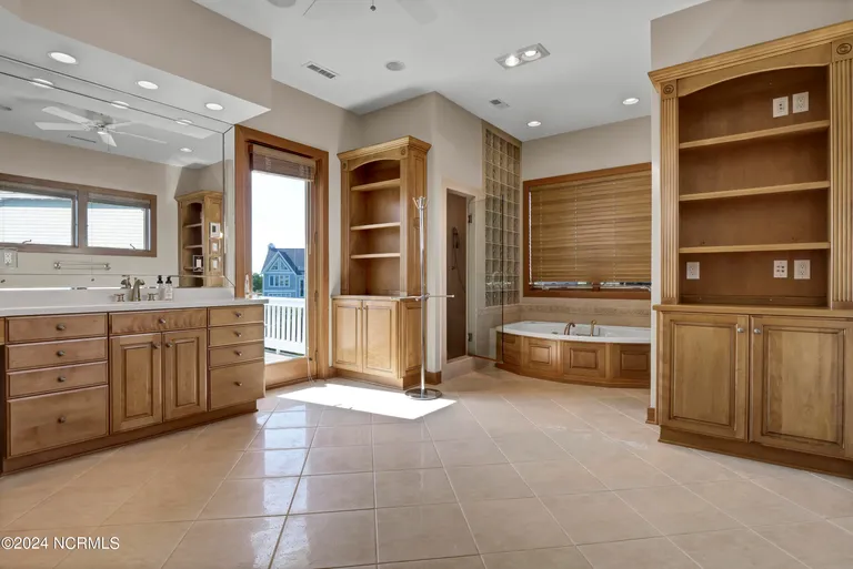 Wilmington, NC Real Estate | View 23 Comber | Listing | View 14