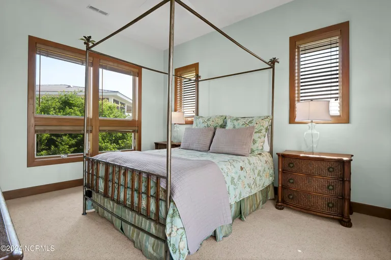 Wilmington, NC Real Estate | View 23 Comber | Listing | View 23