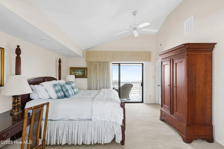 Wilmington, NC Real Estate | View 330 Beach | Listing | View 22