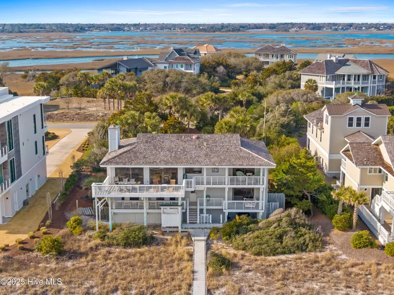 Wilmington, NC Real Estate | View 330 Beach | Listing | View 39