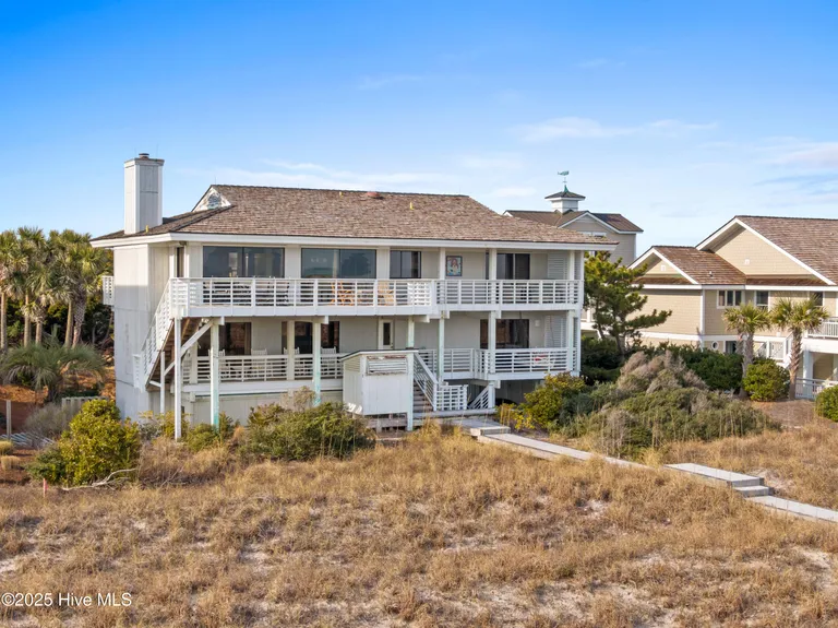 Wilmington, NC Real Estate | View 330 Beach | Listing | View 40
