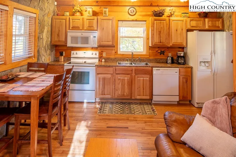 145 Gilliam Road, Banner Elk, NC 28604 Property for sale