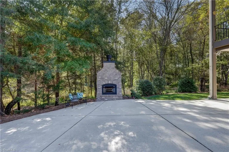 6806 Polo Farms Drive, Summerfield, NC 27358 Property for sale