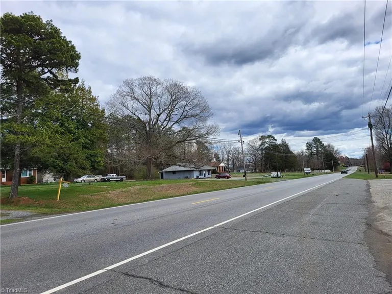 9764 Us Highway 220 Bus N, Randleman, NC 27317 Property for sale