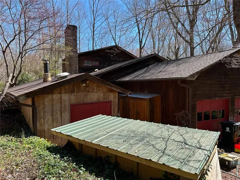 7028 Discovery Lane, Walkertown, NC 27051 Property for sale