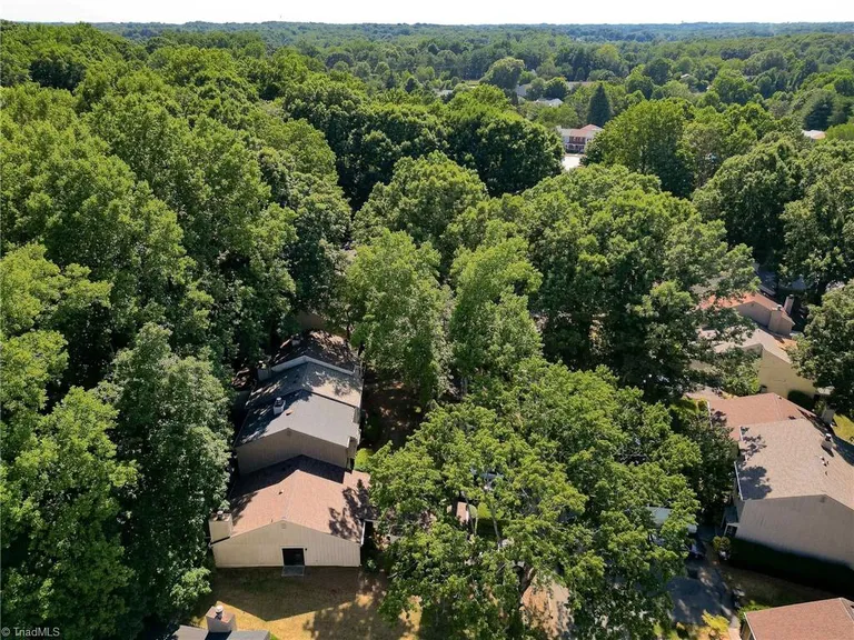 311 Lamplighter, Winston Salem, NC 27106 Property for sale