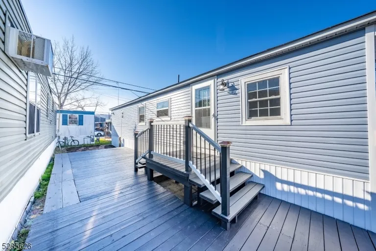 9 Helen Dr, Moonachie Boro, NJ 07074 Property for sale