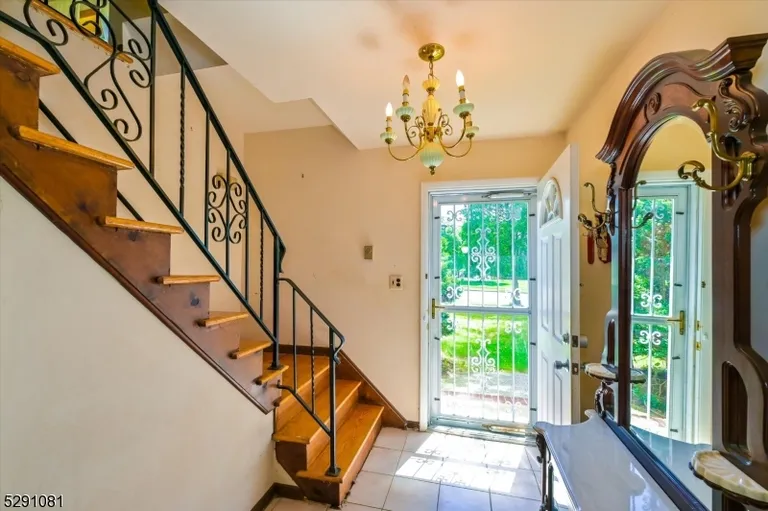 968 Preakness Ave, Wayne Twp., NJ 07470 Property for sale