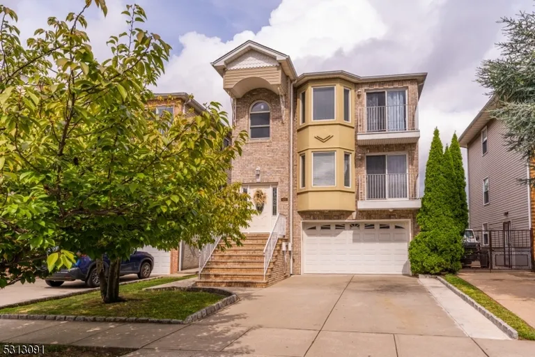 433 Linden Ave, Elizabeth City, NJ 07202 Property for sale