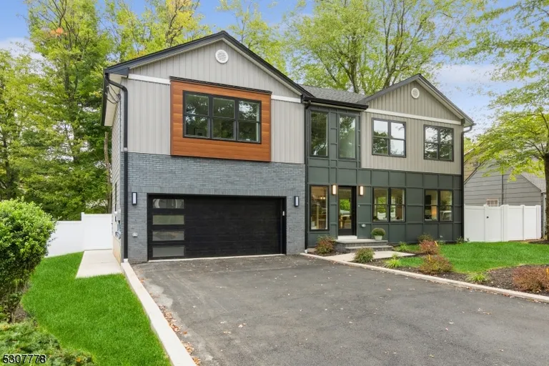 238 Oak Tree Rd, Mountainside Boro, NJ 07092 Property for sale