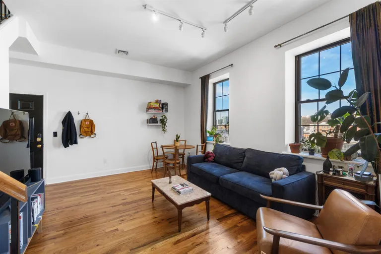 New York City Real Estate | View 1015 GRAND ST, 5A | Listing | View 4
