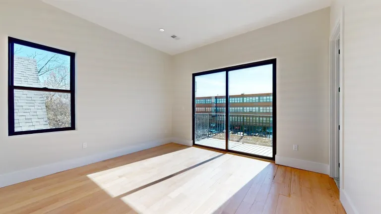 New York City Real Estate | View 220 FREEMAN AVE, 2 | Listing | View 8