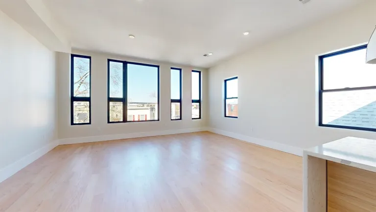 New York City Real Estate | View 220 FREEMAN AVE, 2 | 3 Beds, 2 Baths | View 1