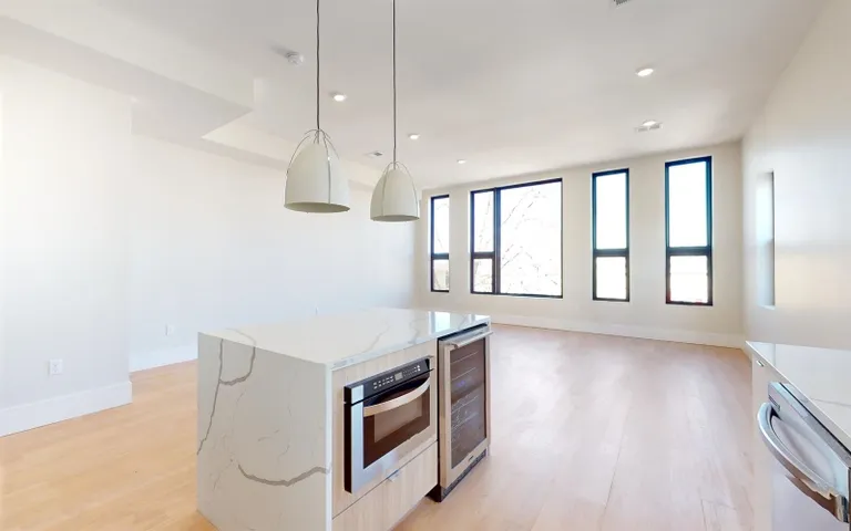 New York City Real Estate | View 220 FREEMAN AVE, 2 | Listing | View 5