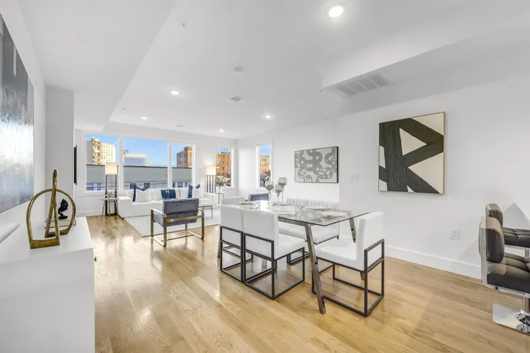 New York City Real Estate | View 1707 PALISADE AVE, 1 | Listing | View 9