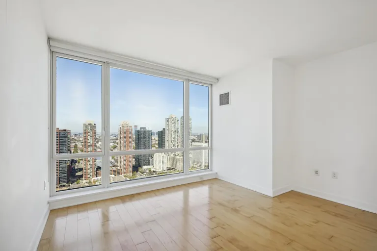 New York City Real Estate | View 2 2ND ST, 3607 | Listing | View 10