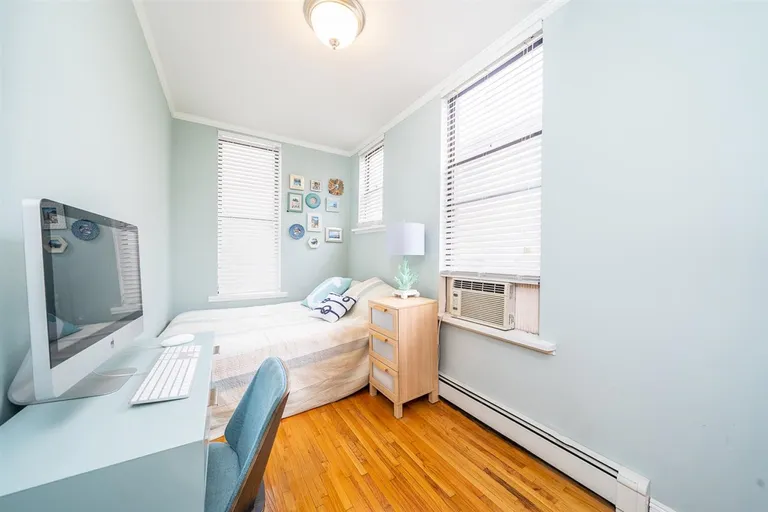 New York City Real Estate | View 132 MADISON ST, 2R | Listing | View 12