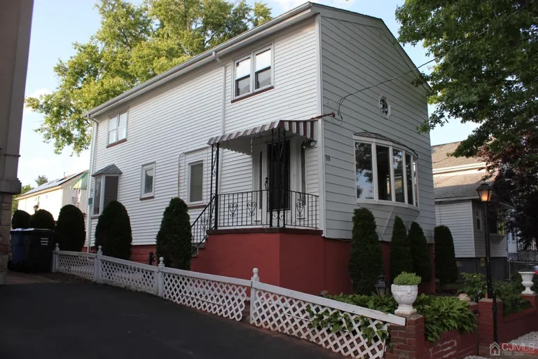 98 TRIESTE, Iselin, NJ 08830 Property for sale