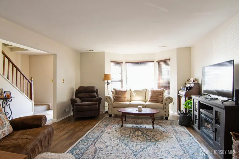 166 Devon Court Old Bridge NJ 08857 Property for sale