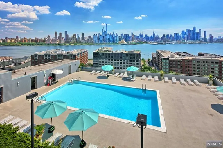 New York City Real Estate | View 6050 East John F Kennedy Boulevard, 4J | Listing | View 33
