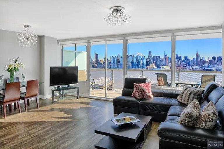 New York City Real Estate | View 6050 East John F Kennedy Boulevard, 4J | Listing | View 5