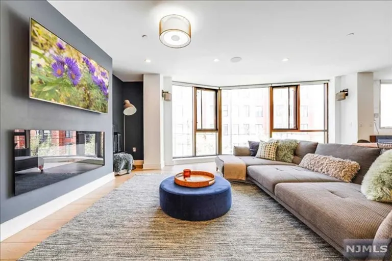 New York City Real Estate | View 718 Jefferson Street, 2 | 4 Beds, 3 Baths | View 1