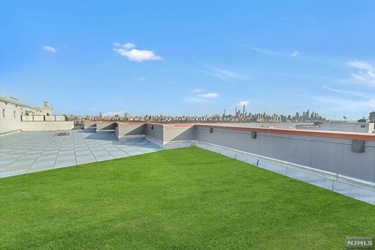 New York City Real Estate | View 312 Hudson Park | Listing | View 24