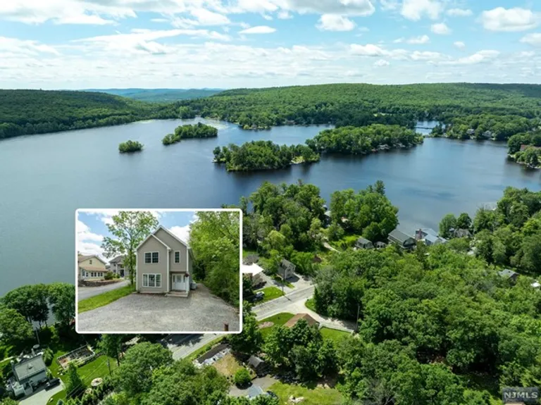 644 Warwick Turnpike, West Milford, NJ 07421 Property for sale