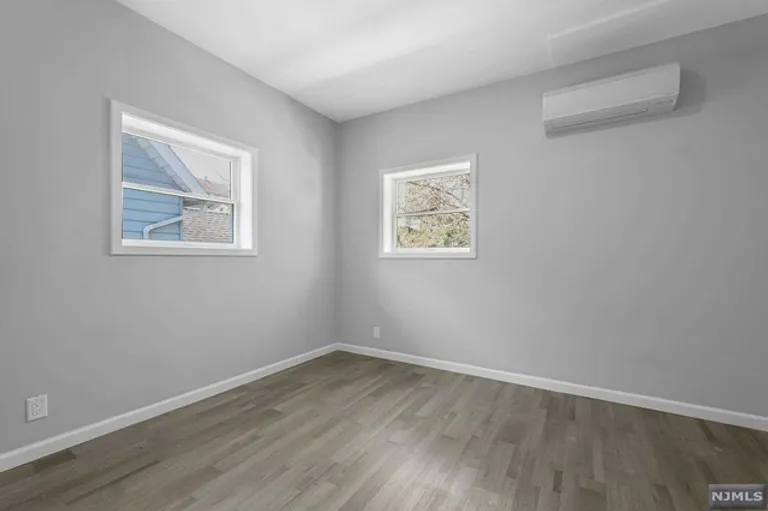 New York City Real Estate | View 2061 Ellery Avenue, 2nd Floor | Listing | View 9