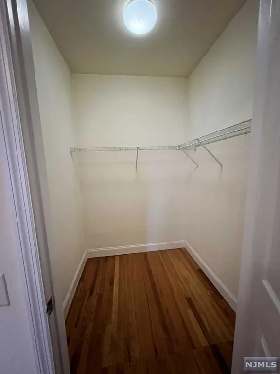 1100 River 106, Edgewater, NJ 07020 Property for rent