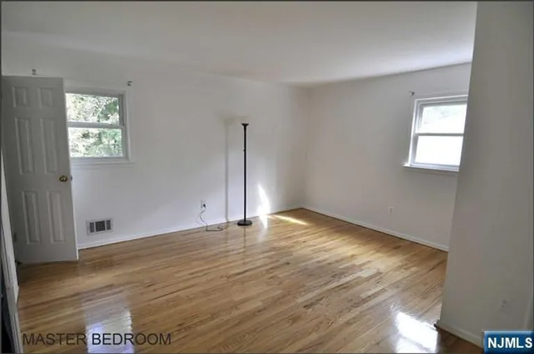 Bergen County Real Estate | View 14 Palm | Listing | View 8
