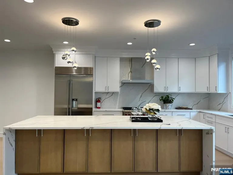Bergen County Real Estate | View 7 Skye, 7 | Listing | View 3