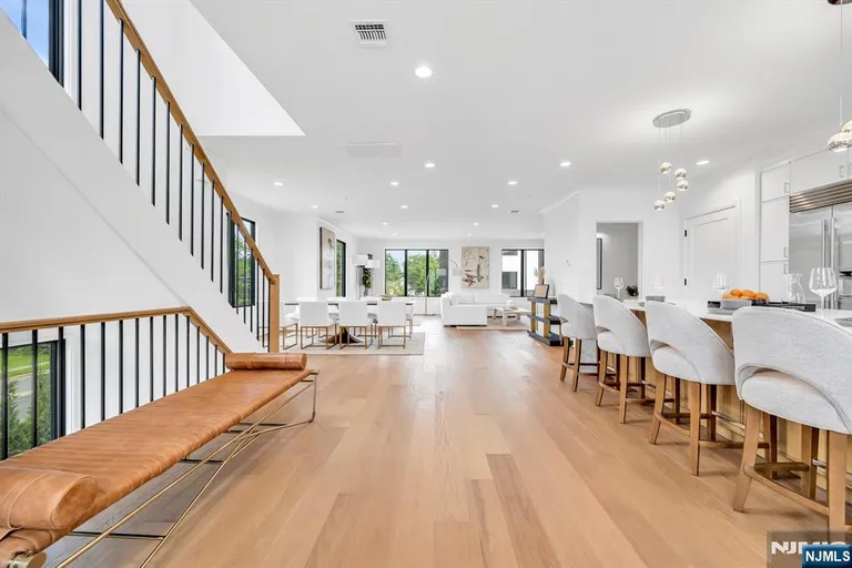 Bergen County Real Estate | View 7 Skye, 7 | Listing | View 4