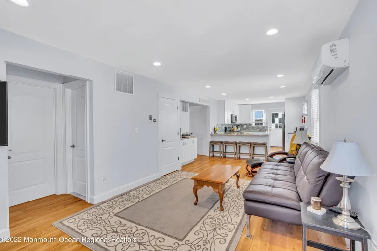 New York City Real Estate | View 410 4th, 1 | Listing | View 3