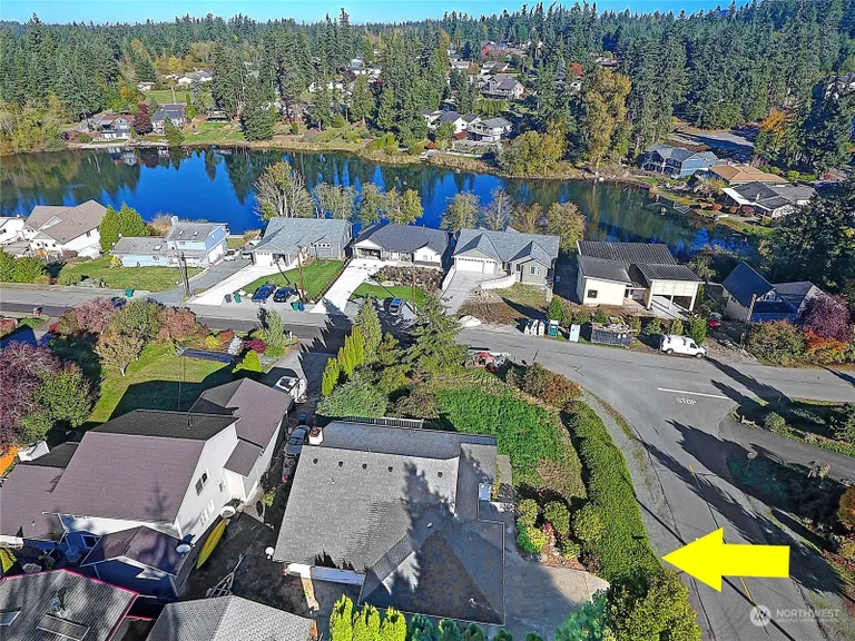 341 Edinburgh Drive, Camano Island, WA 98282 Property for sale