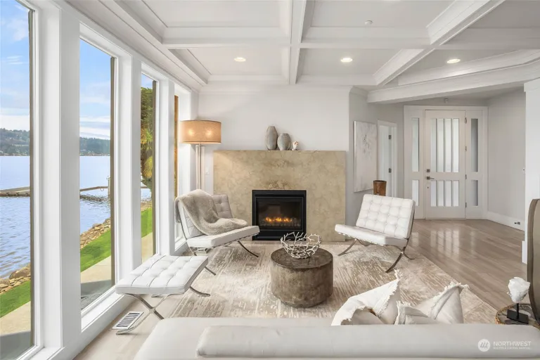 New York City Real Estate | View 3167 Lake Sammamish Shore | Listing | View 9