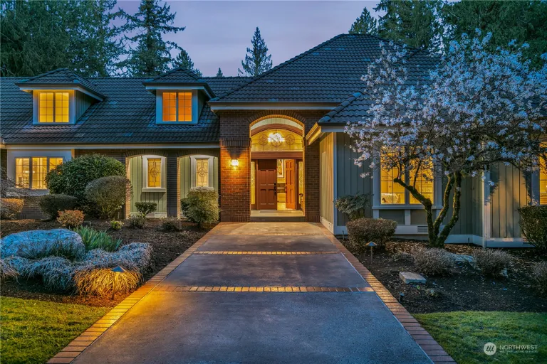 16428 Mink, Woodinville, WA 98077 Property for sale